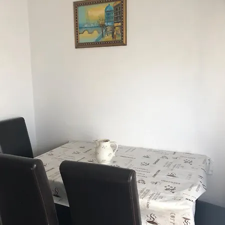 Filipovic アパート メドゥリン